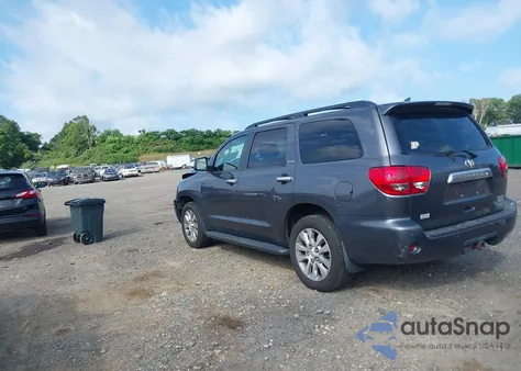 2012 Toyota Sequoia Limited 5.7L V8 из США, поврежденный, VIN 5TDJY5G14CS072989